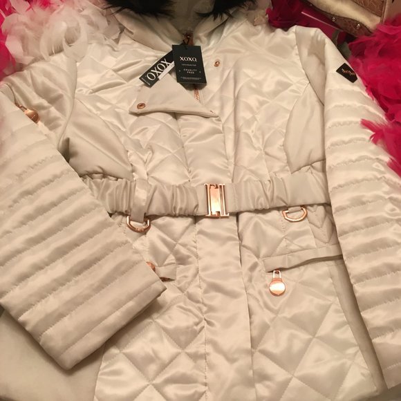 RARE gorgeous vinatge brand new satin xo xo puffer jacket with gold hardware! - Picture 2 of 16